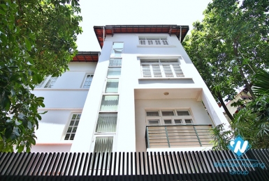 Nice four bedrooms house for rent in Tay Ho, Ha Noi